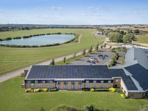 Holiday Inn Huntingdon Racecourse, an IHG Hotel - Housity