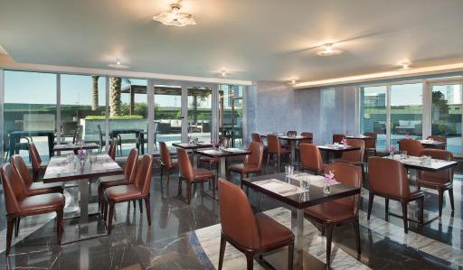 Atana Hotel - Housity