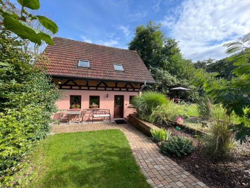 La Mouette Rose - a zen guest-house in Lauterbourg - Housity
