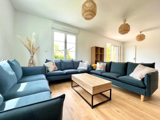 Charmante maison avec piscine - Housity