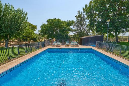 La Cabaña piscina y jardín - Housity