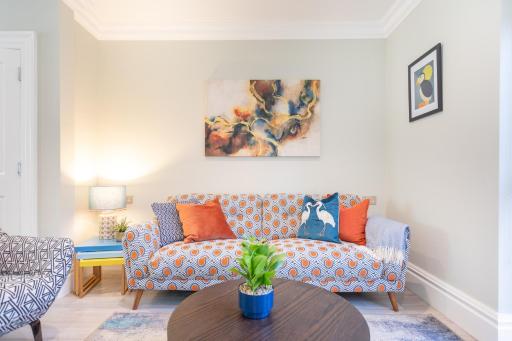The Ulsterville Residences - Free On-site Parking - Housity