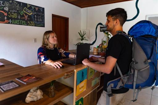 Nômades Riverside - Adventure Hostels & Coworking - Housity