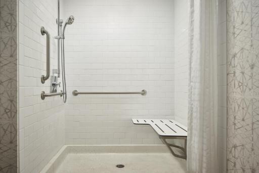 Le Meridien Philadelphia - Housity