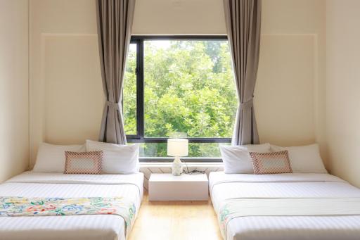 Junior Family Room by 233Poshtel - Housity