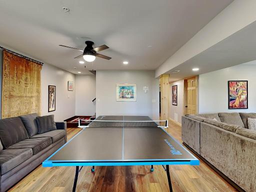 Woods-Stock - Housity