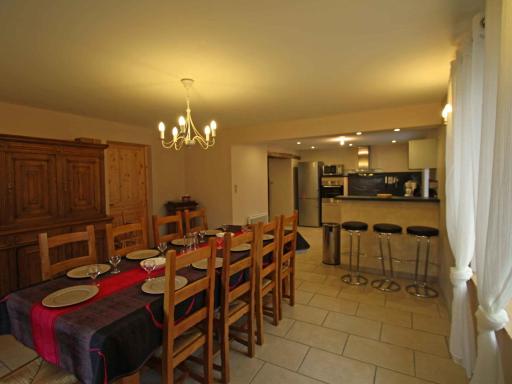 Grande maison avec cheminée, proche nature, idéale pour familles et amis, animaux admis. - FR-1-589-229 - Housity