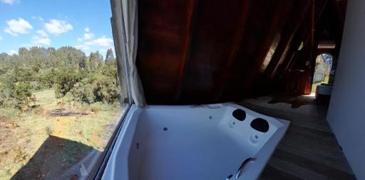 CHALÉ ESTÂNCIA OURO VERDE - Housity