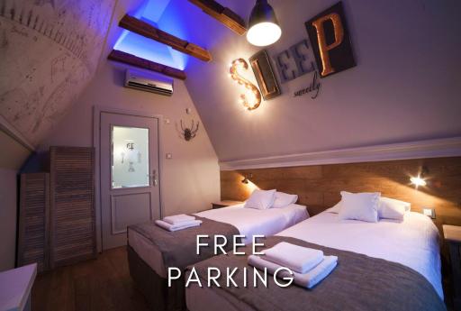 Patio Apartments - Old Town - Housity