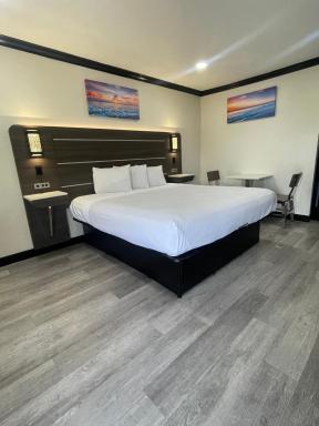 Escondido Lodge - Housity