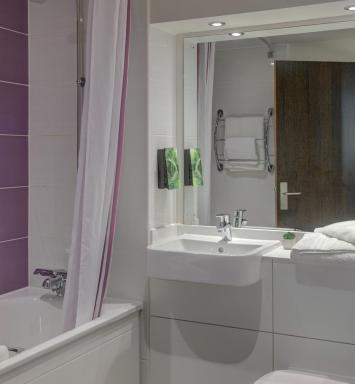 The Magnum Hotel Sunderland, Sure Hotel Collection by Best Western - Housity
