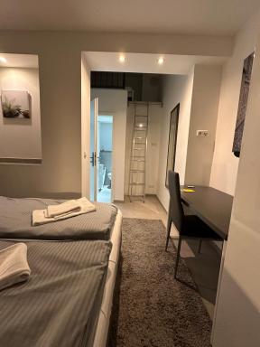 Estelada Boarding Houses - Bogenhausen - Housity