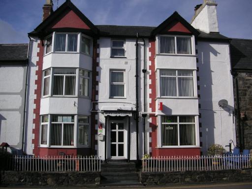 Ty Newydd Guest House - Housity