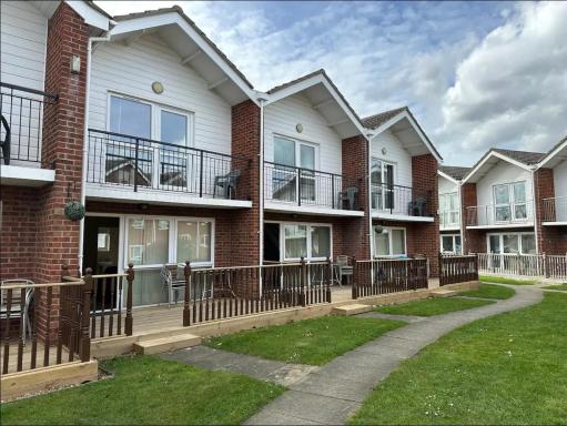 Coastal Retreat at Waterside Park - Housity