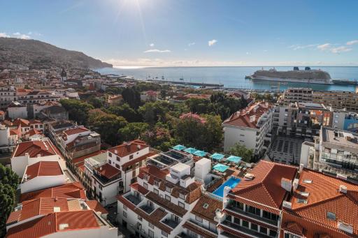 Hotel Madeira - Housity