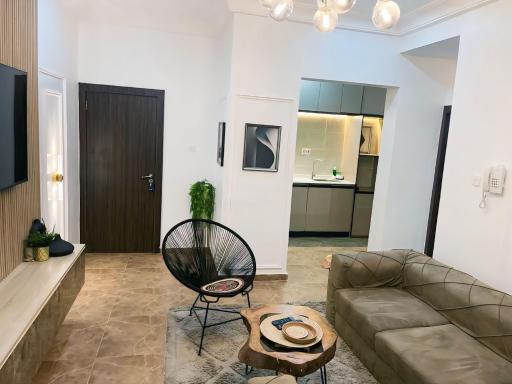 Tastefully furnished 1 bedroom apartment - Housity
