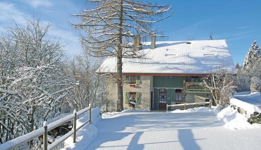 L'OURSERIE Bed & Breakfast - Housity