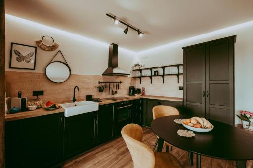 Ugo Apartman - Housity