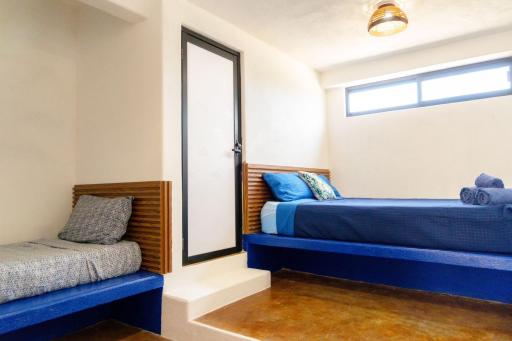 Casa Arrecife Tortuga 3, Beach is steps away! Fast internet, Private cozy room! - Housity