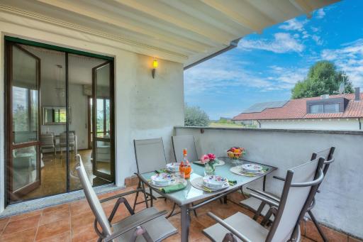 Connie's Apartment - Happy Rentals - Housity