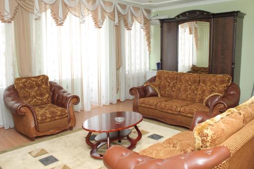 Gostinitsa Tselinnaya - Housity
