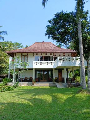 Villa Kanari Batukaras - Housity