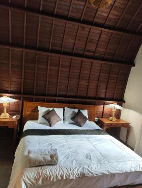 Dody Guest House - Housity