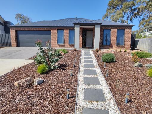 Spacious 3bdrm home next to Captains Cove Resort - Captains Edge - Housity