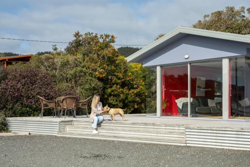 Sisters Beach Retreat - Housity
