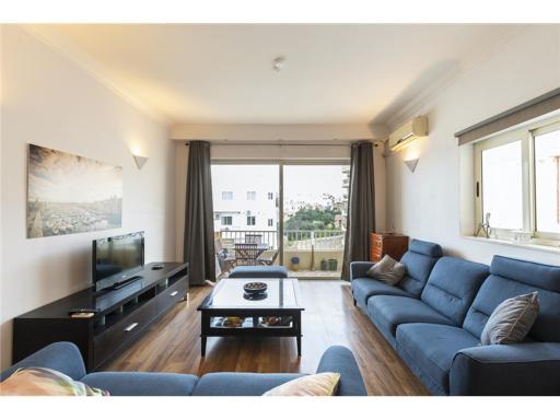 SLIEMA 2 bedroom Apartment-Hosted by Sweetstay - Housity