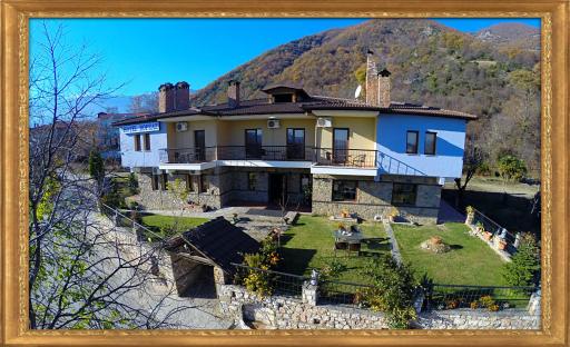 Voreas Hotel - Housity
