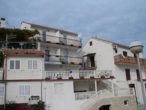 Apartments Mato - Housity