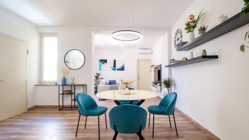 TUSCAN LUXURY APARTMENT in the Centre - with Wi-Fi, Gym, Terrace - Housity