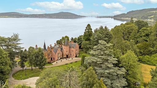Bunchrew House Hotel - Housity