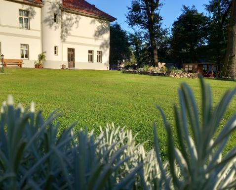 Ferienwohnung Gutshaus Klitzschen - Housity