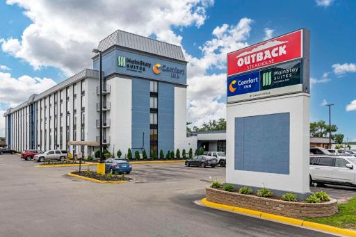 Comfort Inn MSP Airport - Mall of America - Housity