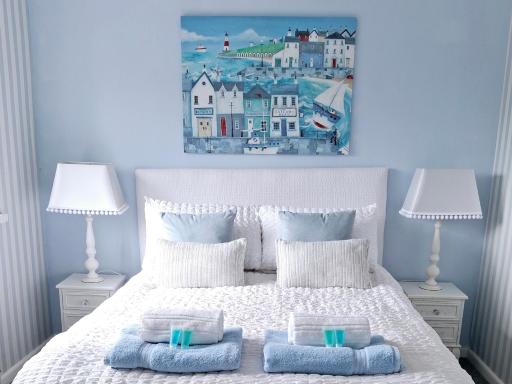 HOME from HOME GUEST HOUSE - Housity