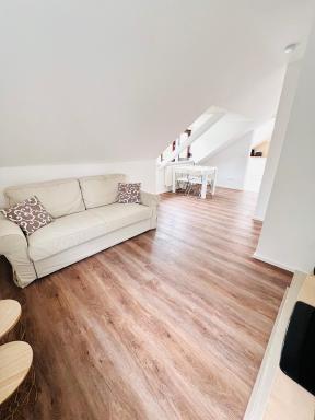 Deluxe Apartment Stuttgart Zuffenhausen - Housity