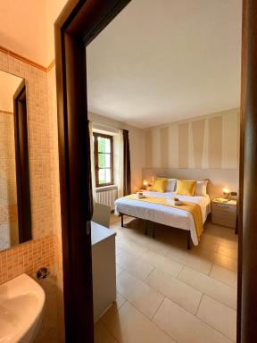 Casale Milleseicento - Housity