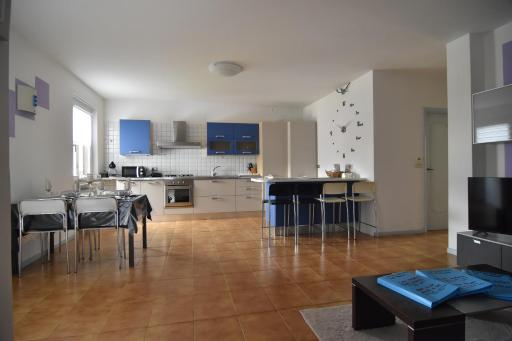 Appartamento Da Romina con parcheggio gratuito - Housity