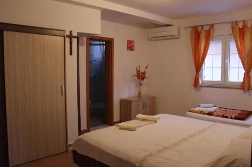 Apartman Blue Cross - Housity