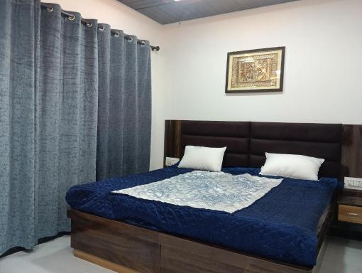Palms View Villa - Housity