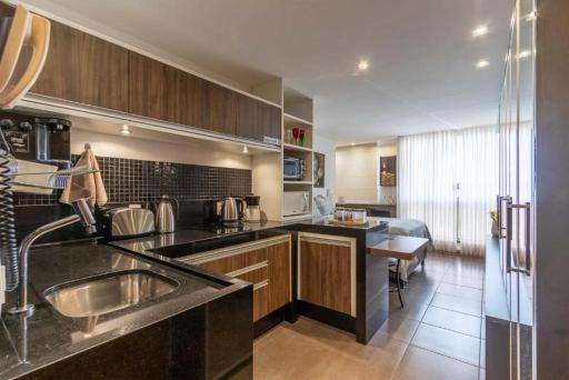 Flat Life Resort com vista do Lago - Housity