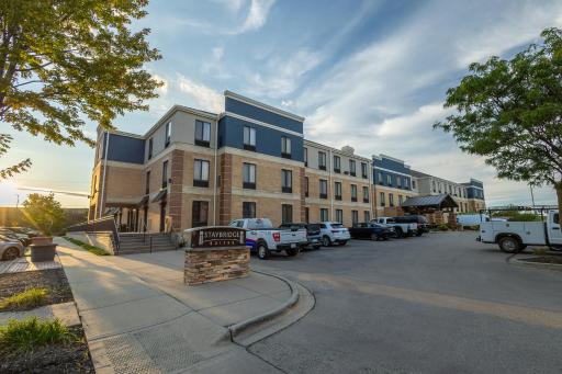 Staybridge Suites Middleton/Madison-West by IHG - Housity