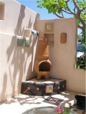 Les Artistes Inn - Housity