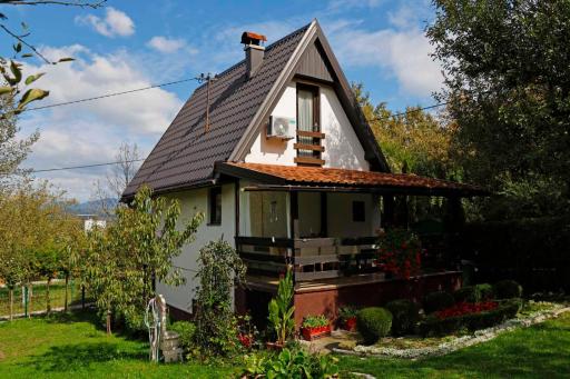 Holiday Home Ravne - Housity