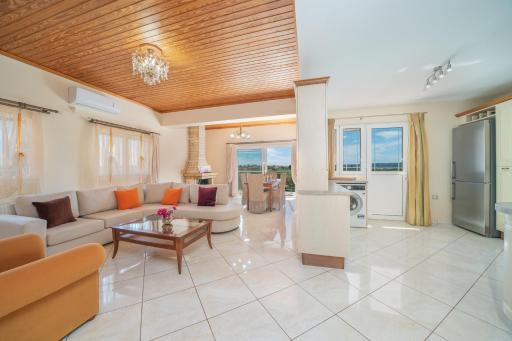 Dimitra's House - Housity