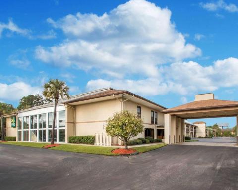 Quality Inn & Suites Ridgeland - Housity