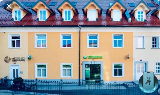 Apartment Na skali - Housity