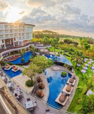 Swiss-Belresort Pecatu - Housity